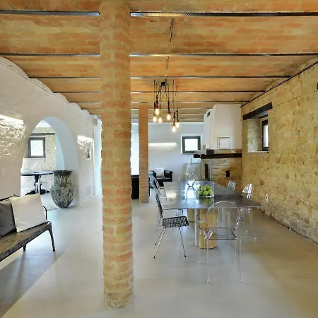 Exotic In With Private Pool * San Ginesio